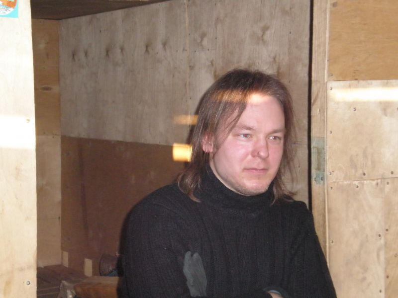 032.jpg